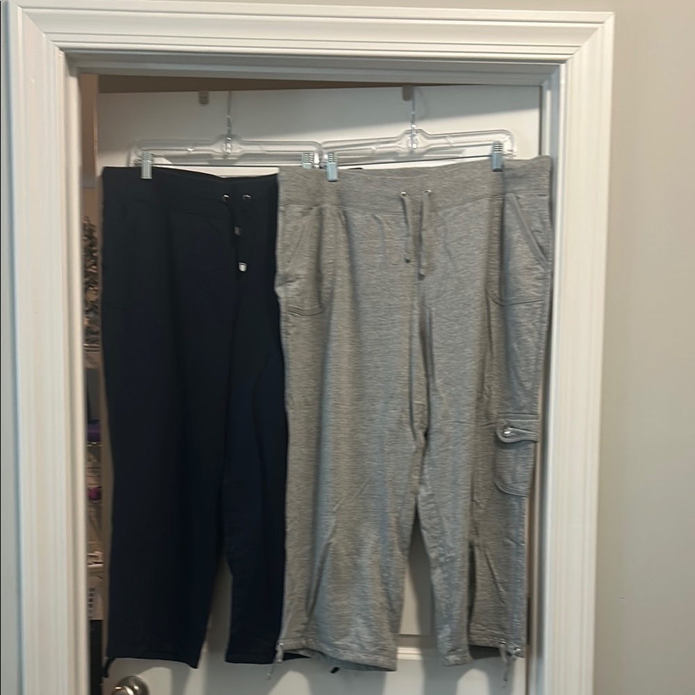 Cropped cargo style joggers in navy and grey.